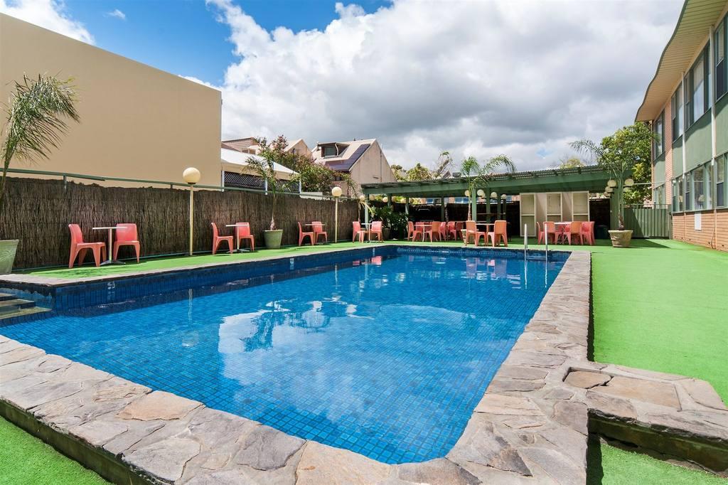 Comfort Inn Regal Park Аделаида Экстерьер фото