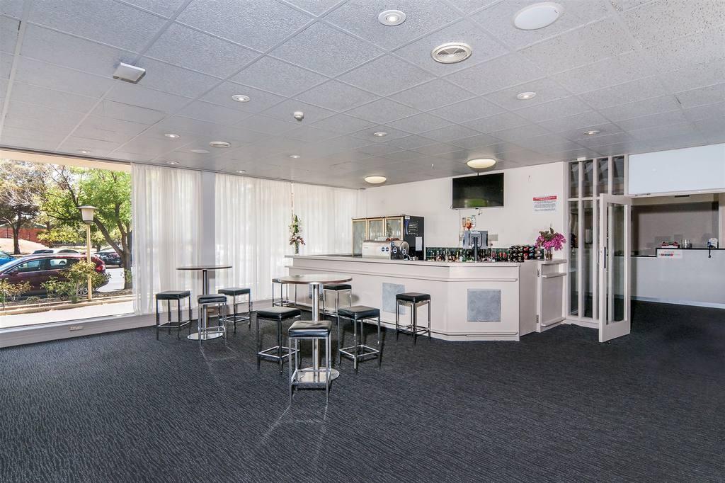 Comfort Inn Regal Park Аделаида Экстерьер фото