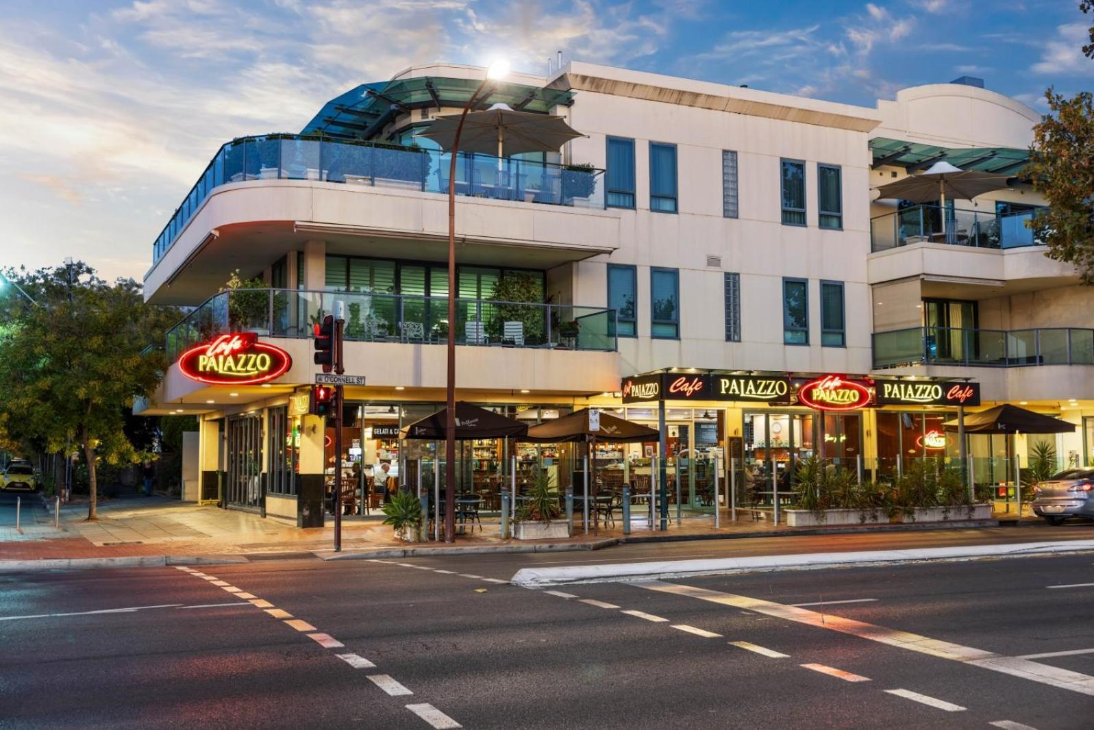 Comfort Inn Regal Park Аделаида Экстерьер фото
