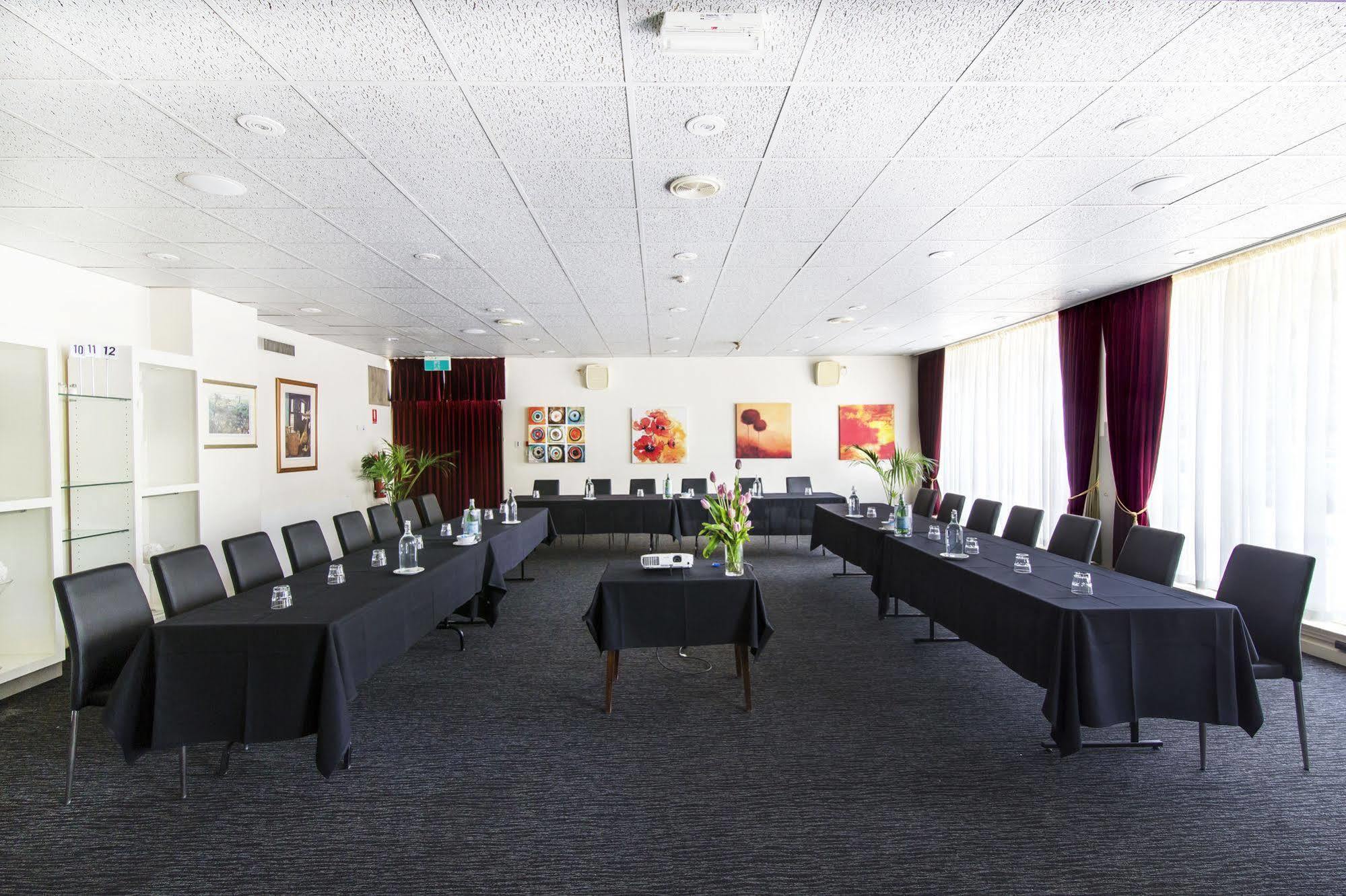 Comfort Inn Regal Park Аделаида Экстерьер фото